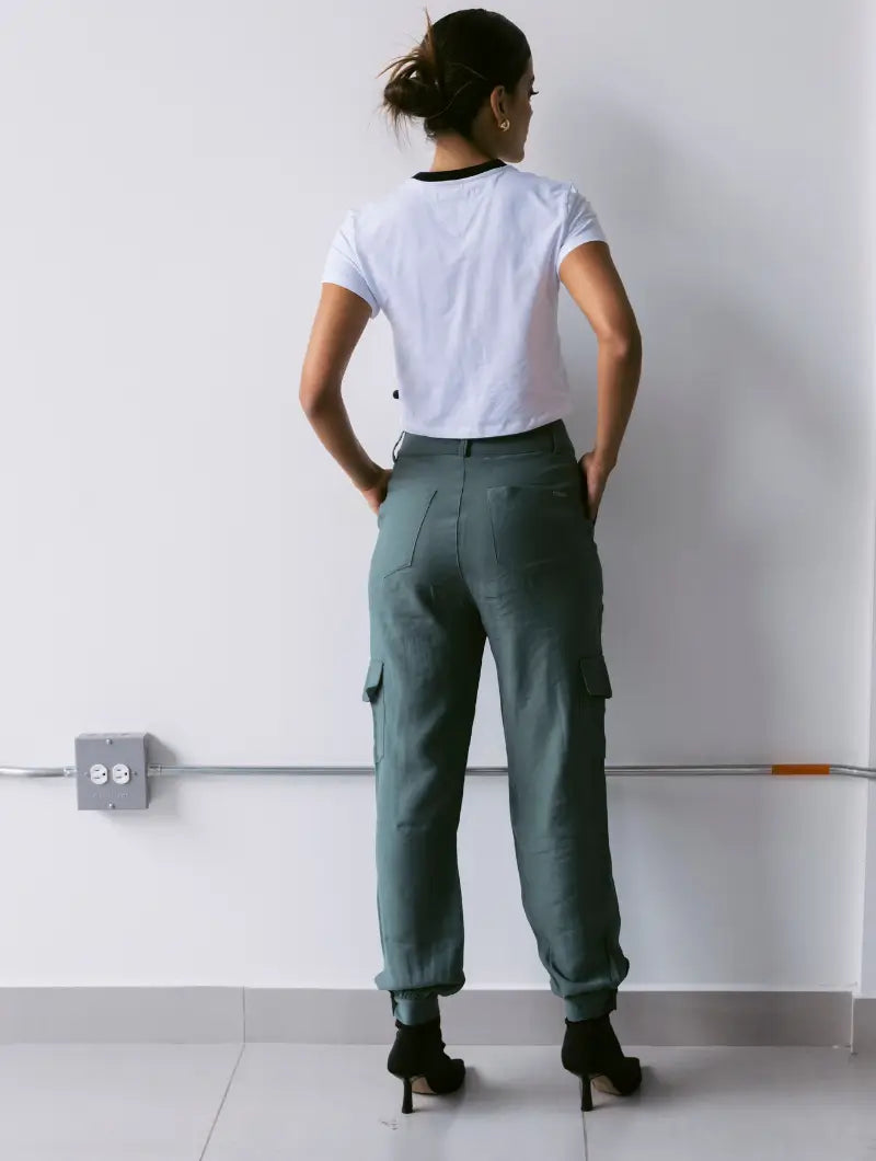 JOGGER TIPO LINO
