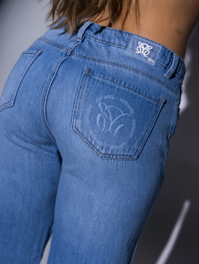 JEAN LOGO LASER